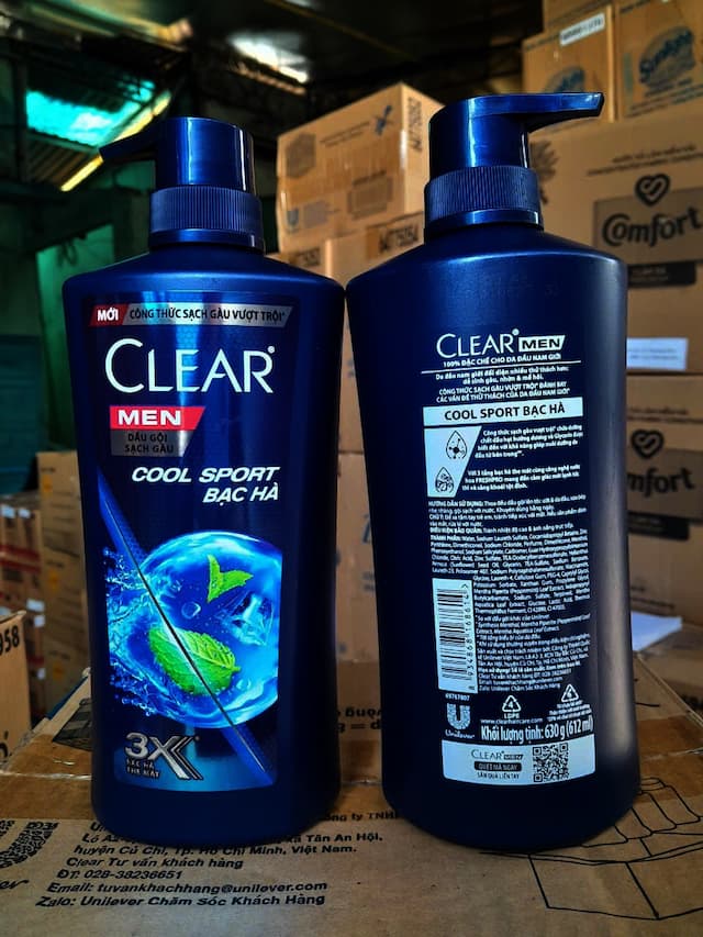 Dầu gội Clear 630g Men Trơn Xanh Dương ( Thùng 138,000)