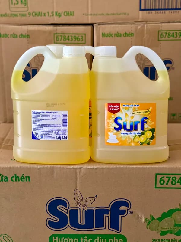 Thùng 9 can Nước rửa chén Surf 1,5kg. giá 24,500