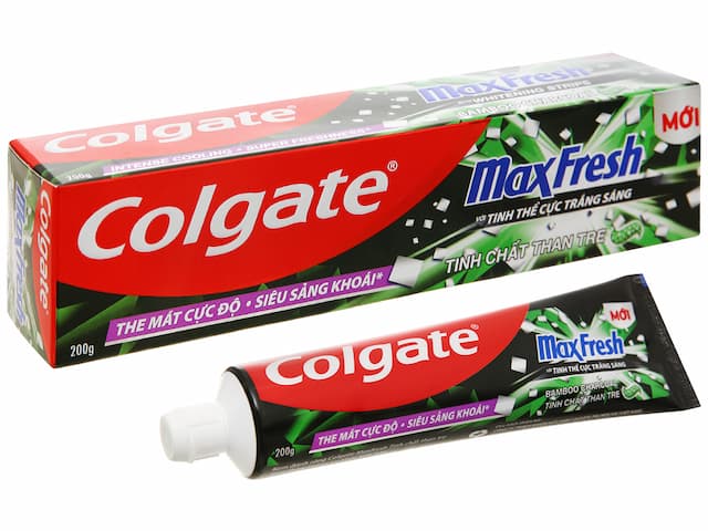 Kem Đánh Răng Maxfresh180g than hoạt tính Đen
