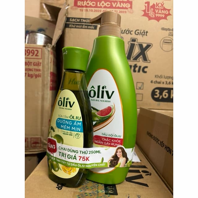 Dầu Gội Oliv Chắc Khỏe Ngăn Rụng 650g Kèm 